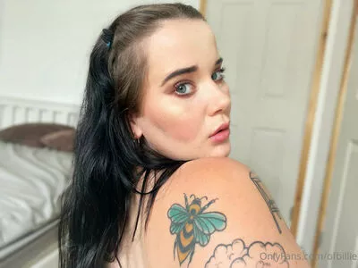 ofbillie / billieeilish nude photo #0017