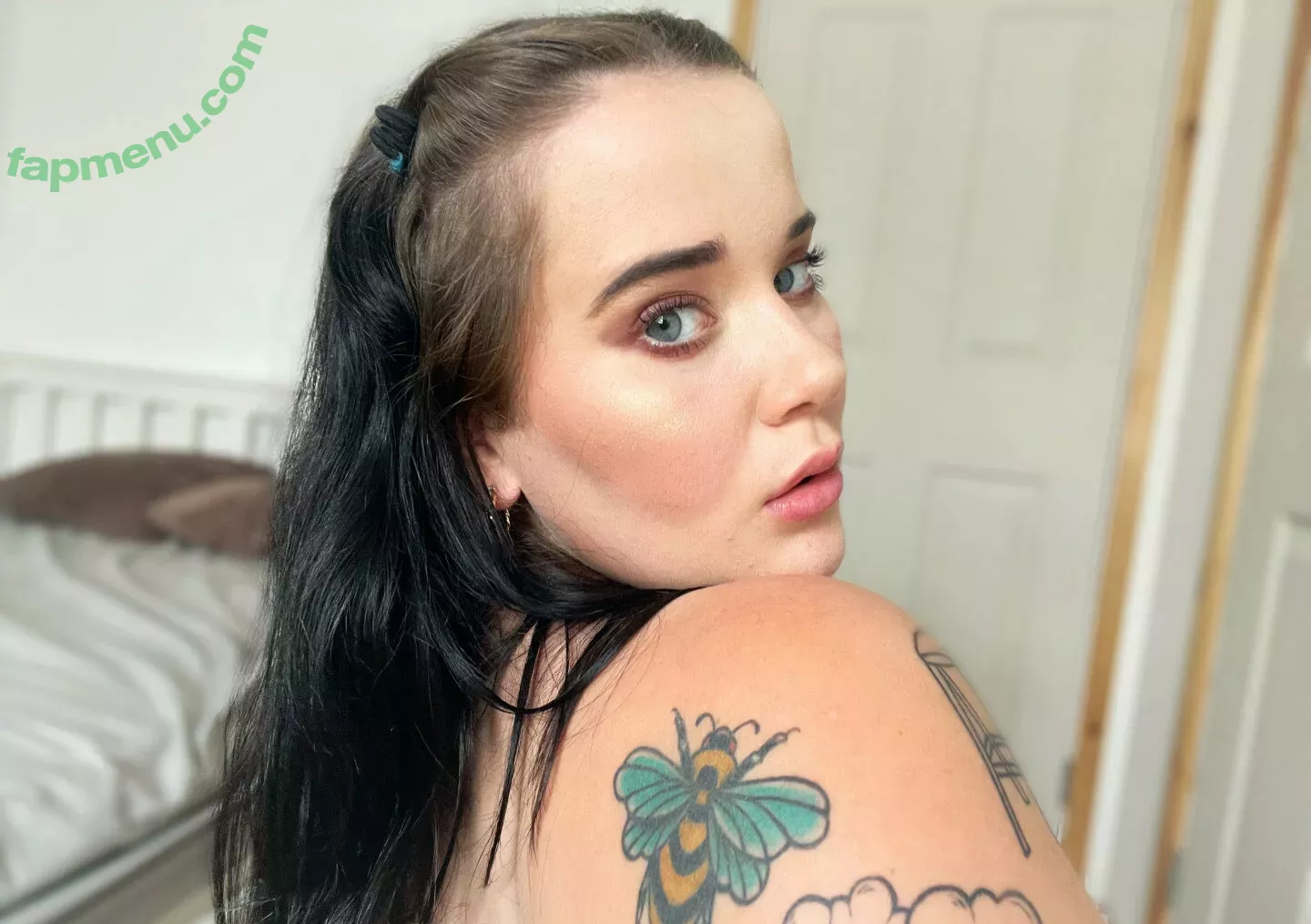 ofbillie nude photo #0017 (billieeilish)