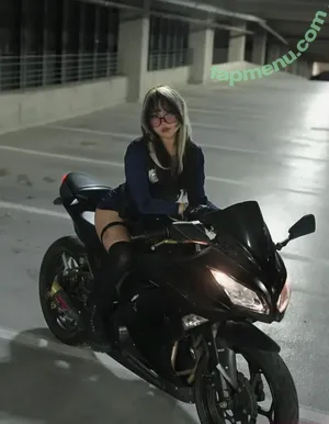 OffbrandTea nude photo #0028