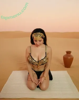 Officefacil / Vivi Becerra / vivi.v / vivi_officefacil / vivib0808 nude photo #0515