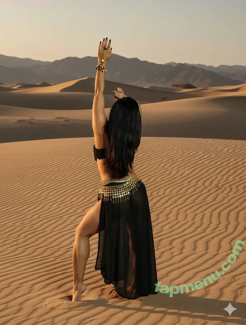 Officefacil nude photo #0520 (Vivi Becerra / vivi.v / vivi_officefacil / vivib0808)