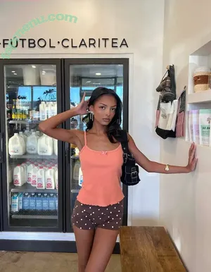 Official.Anaiis / React girl nude photo #0226