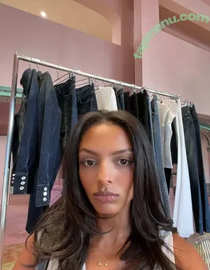 Official.Anaiis / React girl nude photo #0231