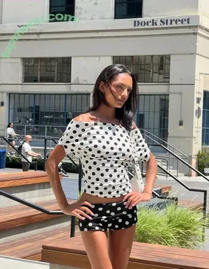 Official.Anaiis / React girl nude photo #0238