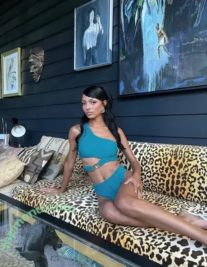 Official.Anaiis / React girl nude photo #0249