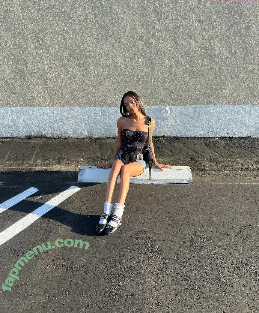 Official.Anaiis nude photo #0112 (React girl)