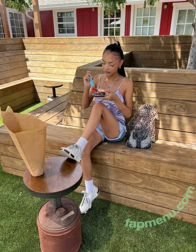 Official.Anaiis nude photo #0199 (React girl)