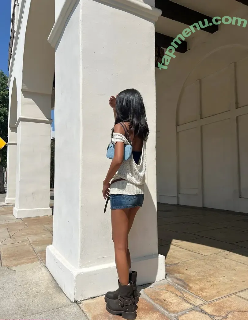 Official.Anaiis nude photo #0205 (React girl)