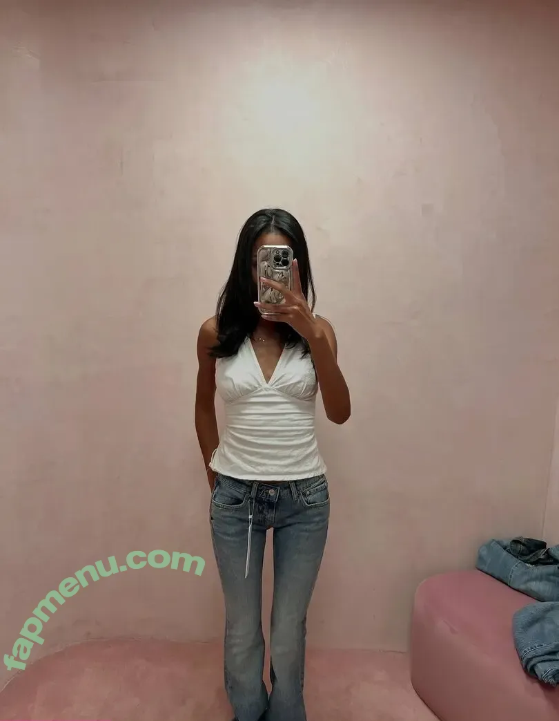 Official.Anaiis nude photo #0230 (React girl)