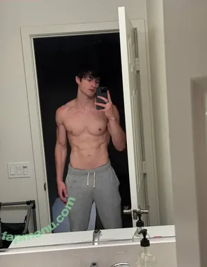  nude photo #0005