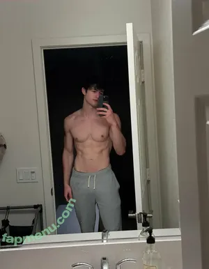  nude photo #0001