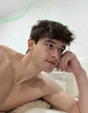  nude photo #0006