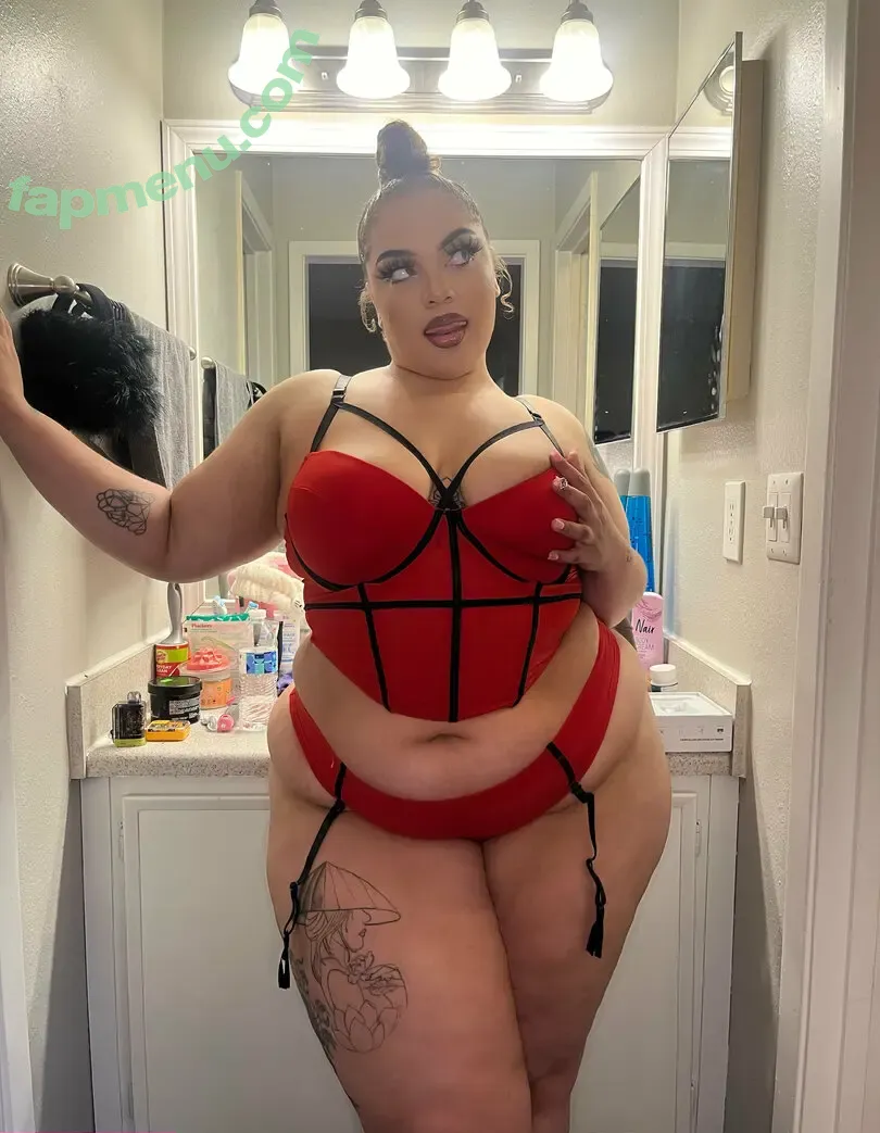 officialhhoneybee nude photo #0008 (officialhhoneybee)
