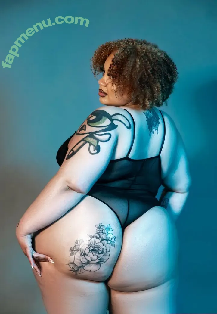 officialhhoneybee nude photo #0025 (officialhhoneybee)