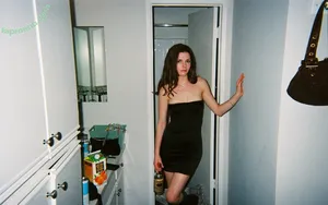  nude photo #0009
