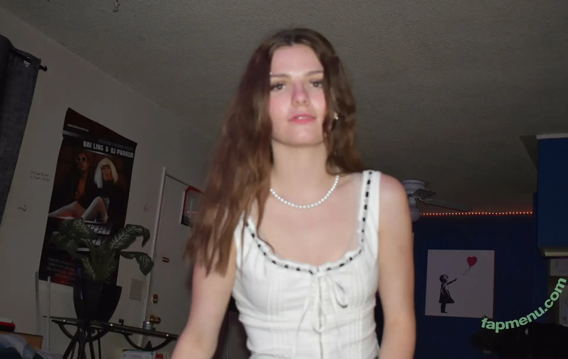 officialhollywoodgirl nude photo #0024 (officialhollywoodgirl)