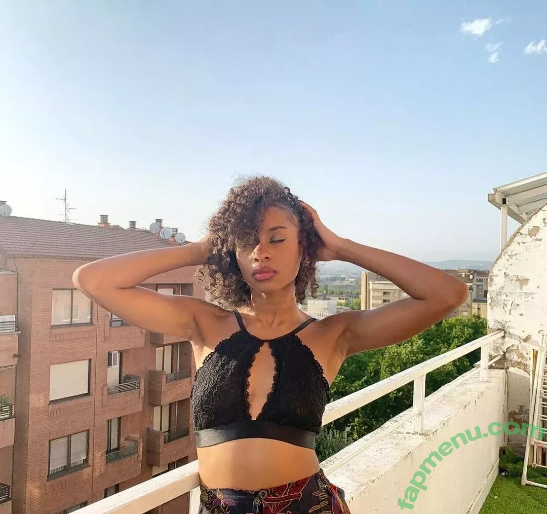 officiallinablack nude photo #0050 (lina___black)