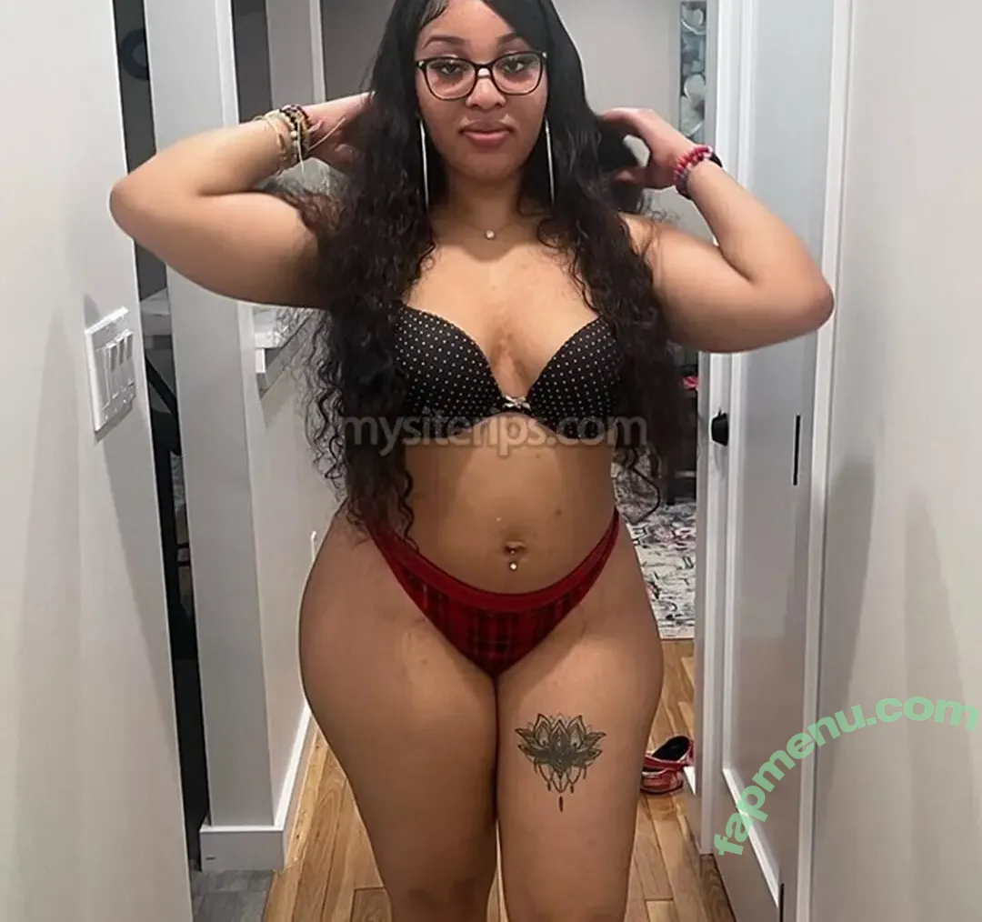 OfficiallySeni nude photo #0006 (Officiallysenii)