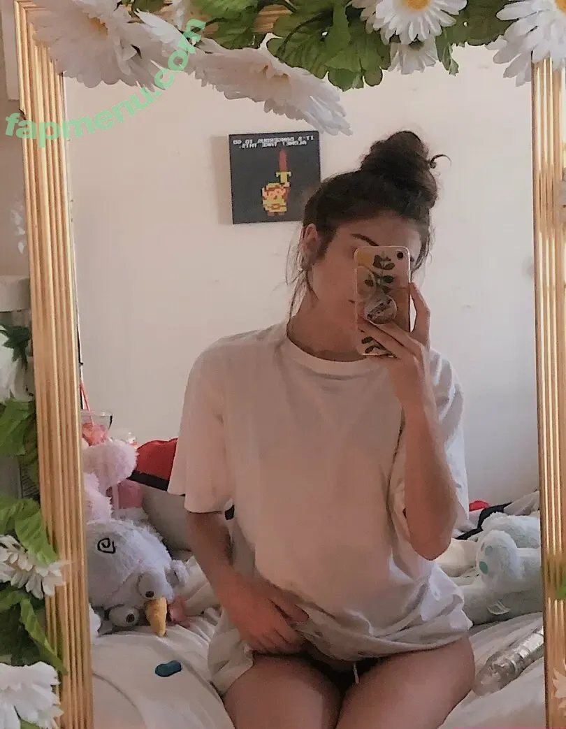 officialminnie2 nude photo #0003 (officialminnie2)