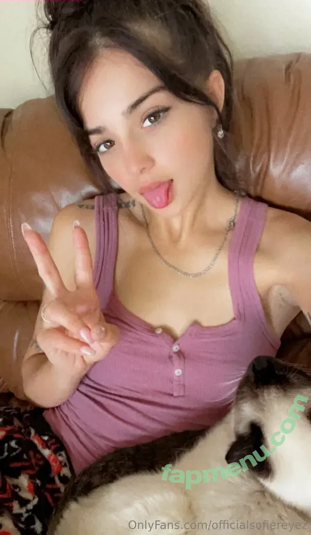 officialsofiereyez nude photo #0005 (theonlysofiereyez)