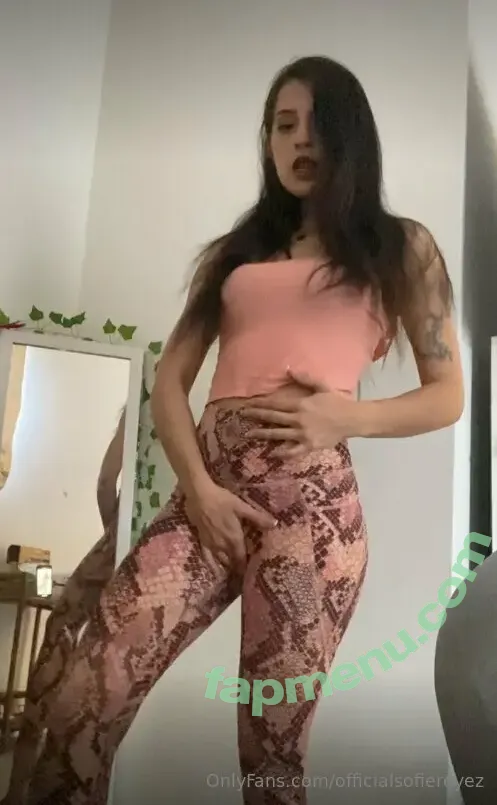 officialsofiereyez nude photo #0056 (theonlysofiereyez)