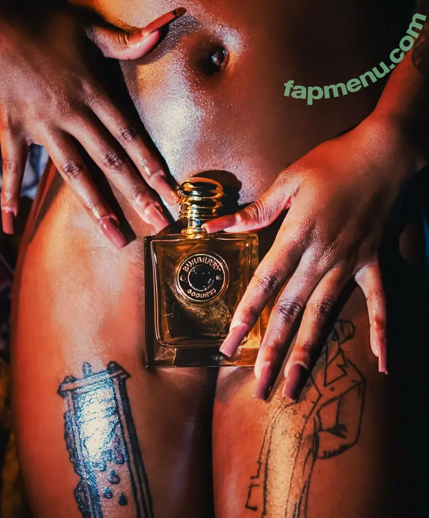 offixialboobi nude photo #0010 (offixialboobi)