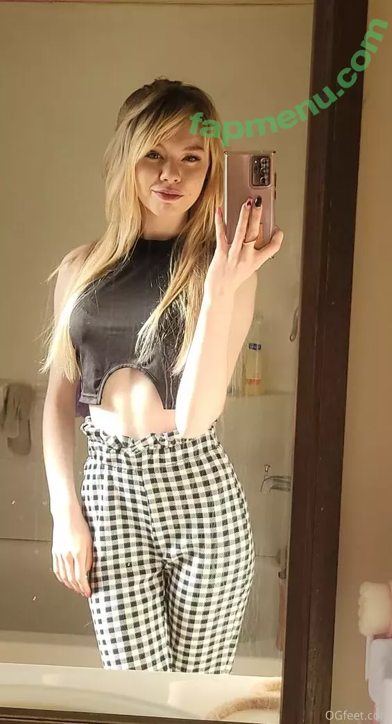 ogfeet nude photo #0008 (ogfeet2)