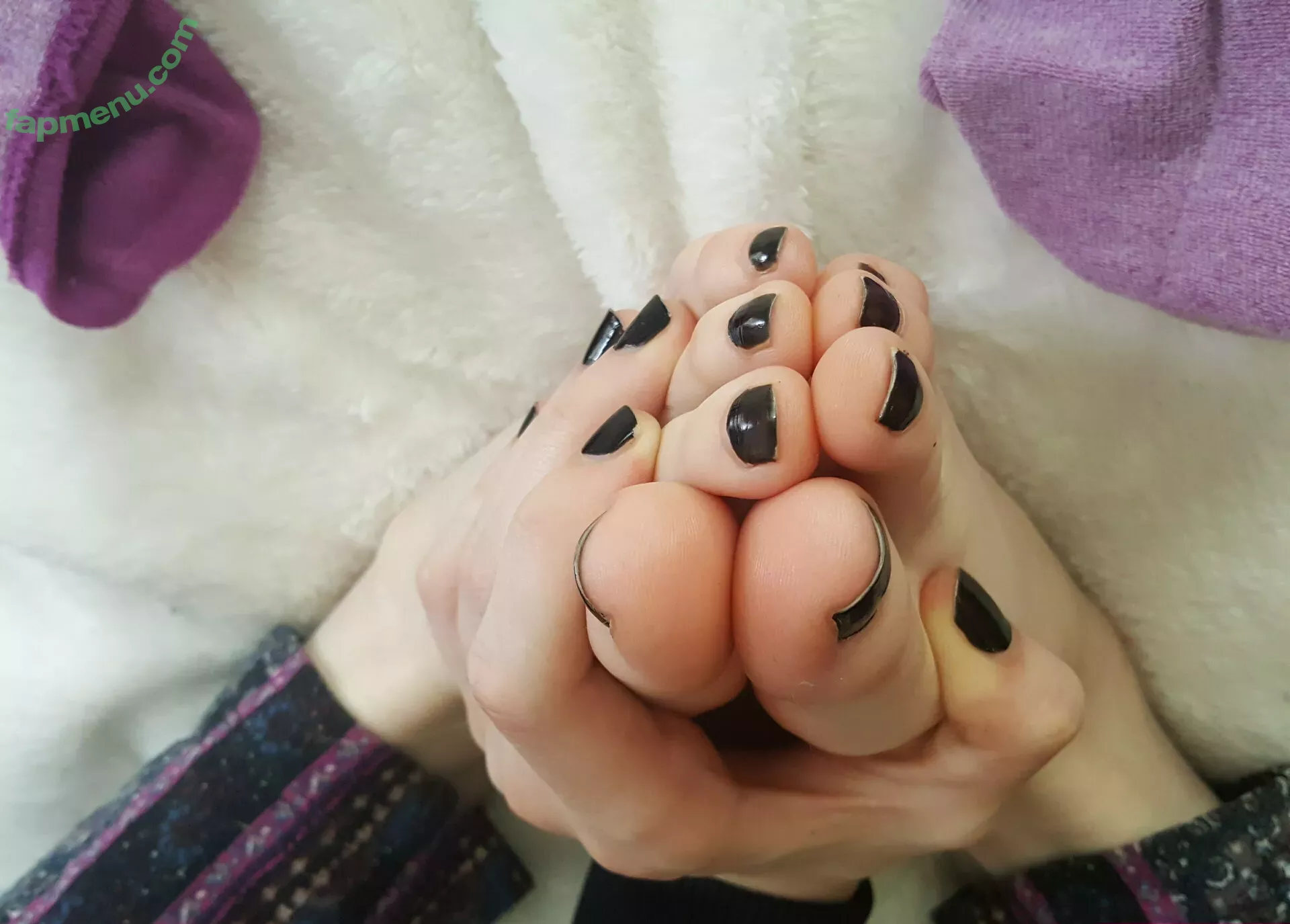 ogfeet nude photo #0201 (ogfeet2)
