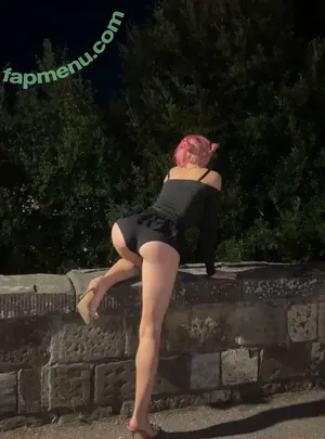 ogltrop nude