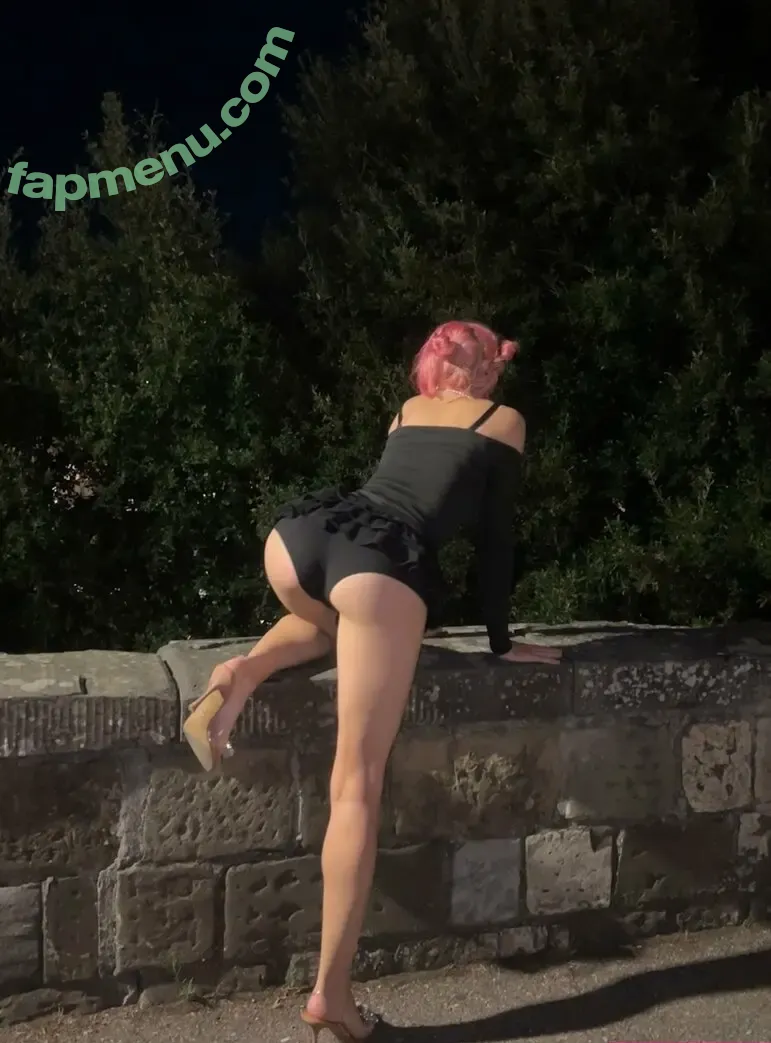 ogltrop nude photo #0029 (oglethorpeuniv)