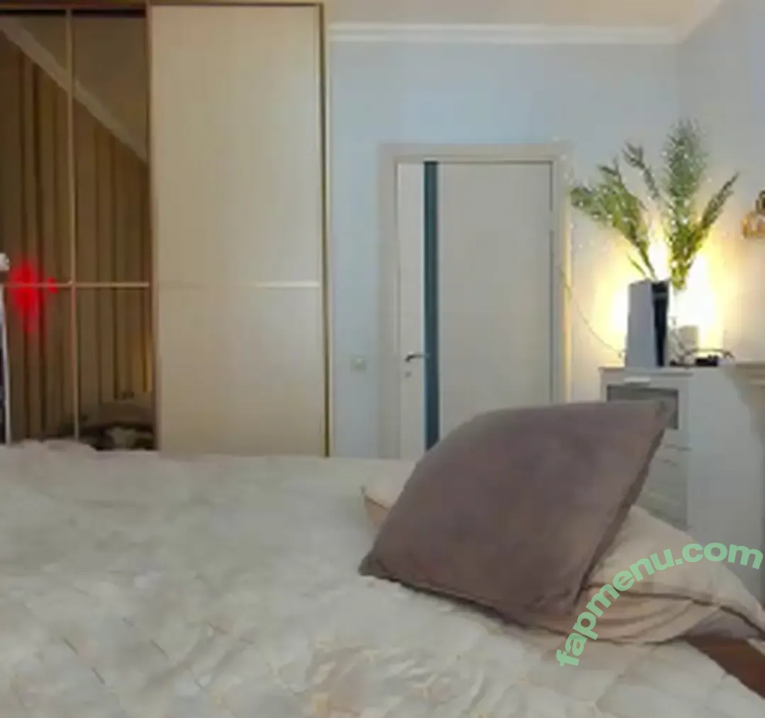 oh_julie nude photo #0062 (oh_julie)