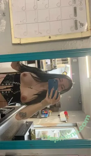  nude photo #0001