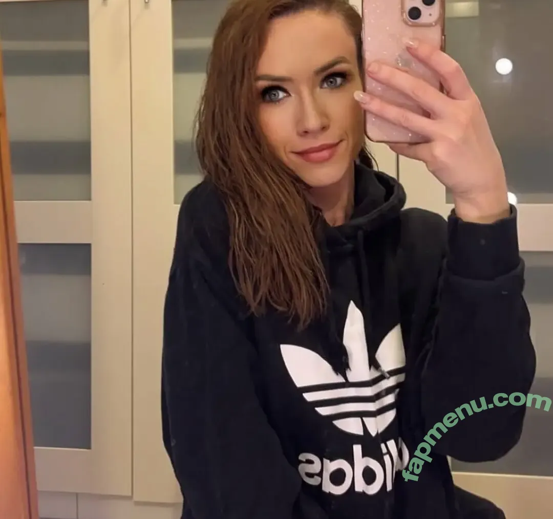 ohgollymrsmolly nude photo #0102 (ohgollymrsmolly_ / ohgollymrsmollyyy)