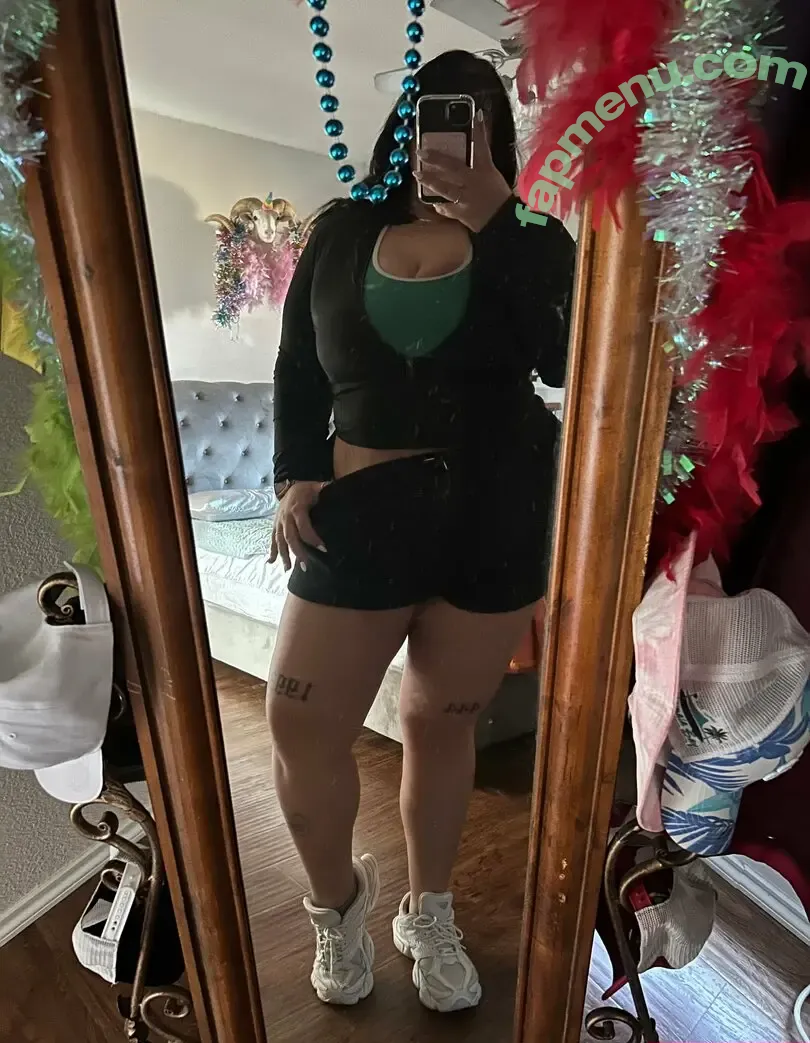 ohhhlivi nude photo #0002 (ohhhliviah)