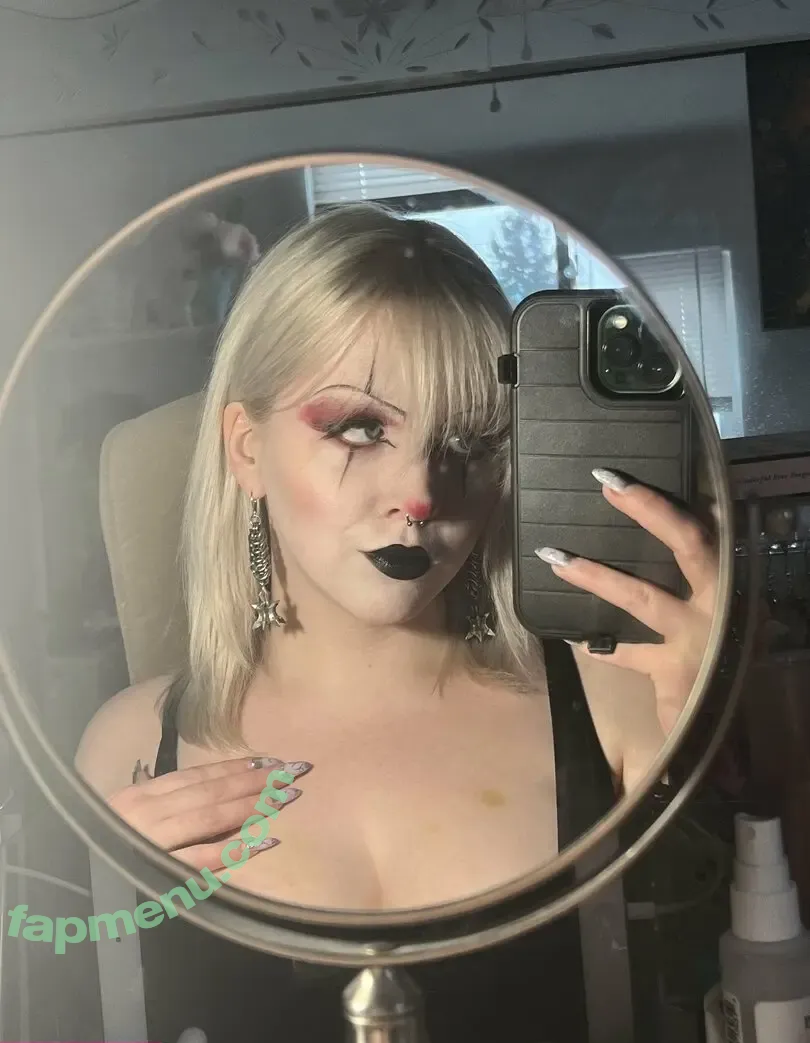 ohiohag nude photo #0007 (Hanna Modene / _vexedhag)