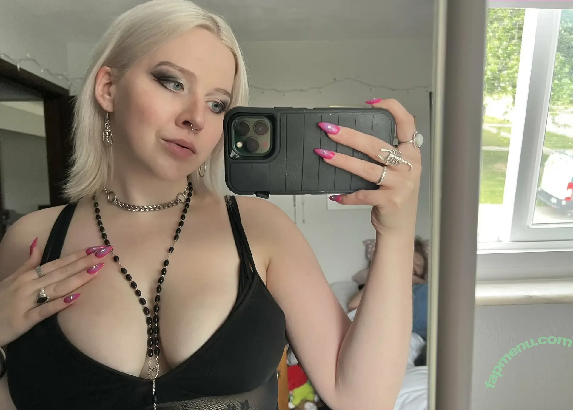ohiohag nude photo #0001 (Hanna Modene / _vexedhag)