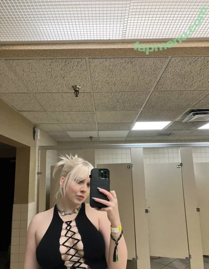ohiohag nude photo #0020 (Hanna Modene / _vexedhag)