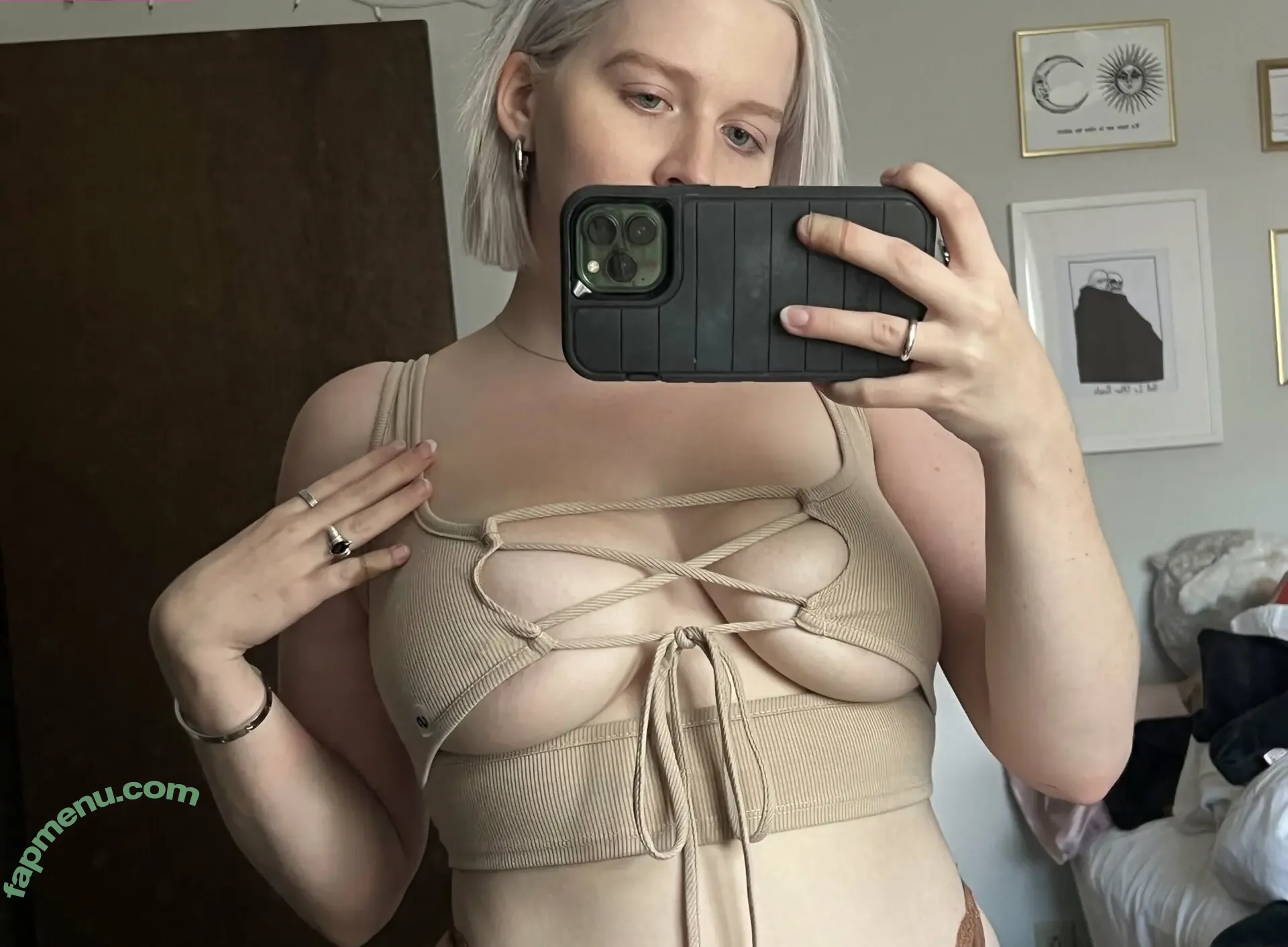 ohiohag nude photo #0031 (Hanna Modene / _vexedhag)
