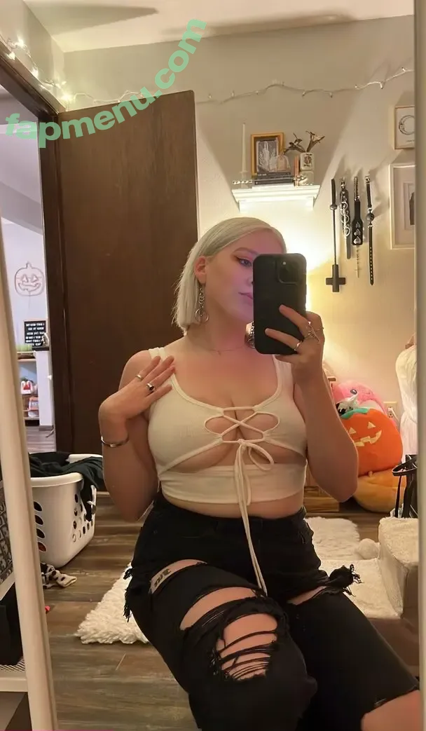 ohiohag nude photo #0032 (Hanna Modene / _vexedhag)