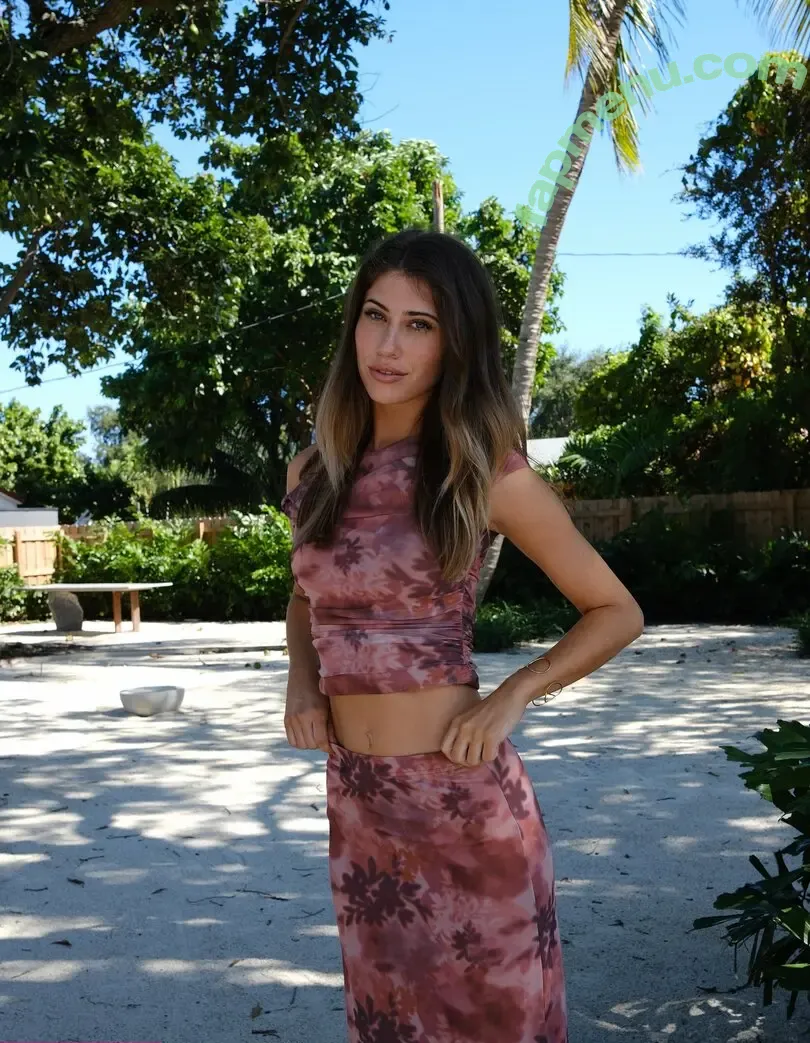 OhMurci nude photo #0372 (Nikki Murciano / nikki_murci)