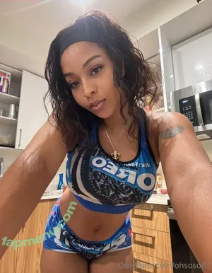ohsosofti / Softi / blvckpearl24000 / ohsosoftivip nude photo #0032