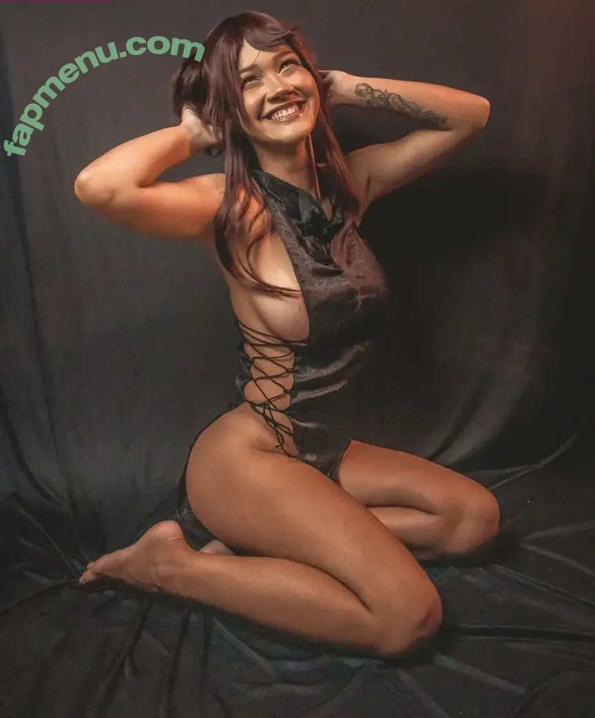 Oi_sarissa nude photo #0002 (oi.sarissa / omeninosirio)