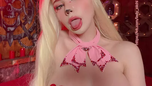 Oichi / LadyOichiChan / oichichan nude photo #1259