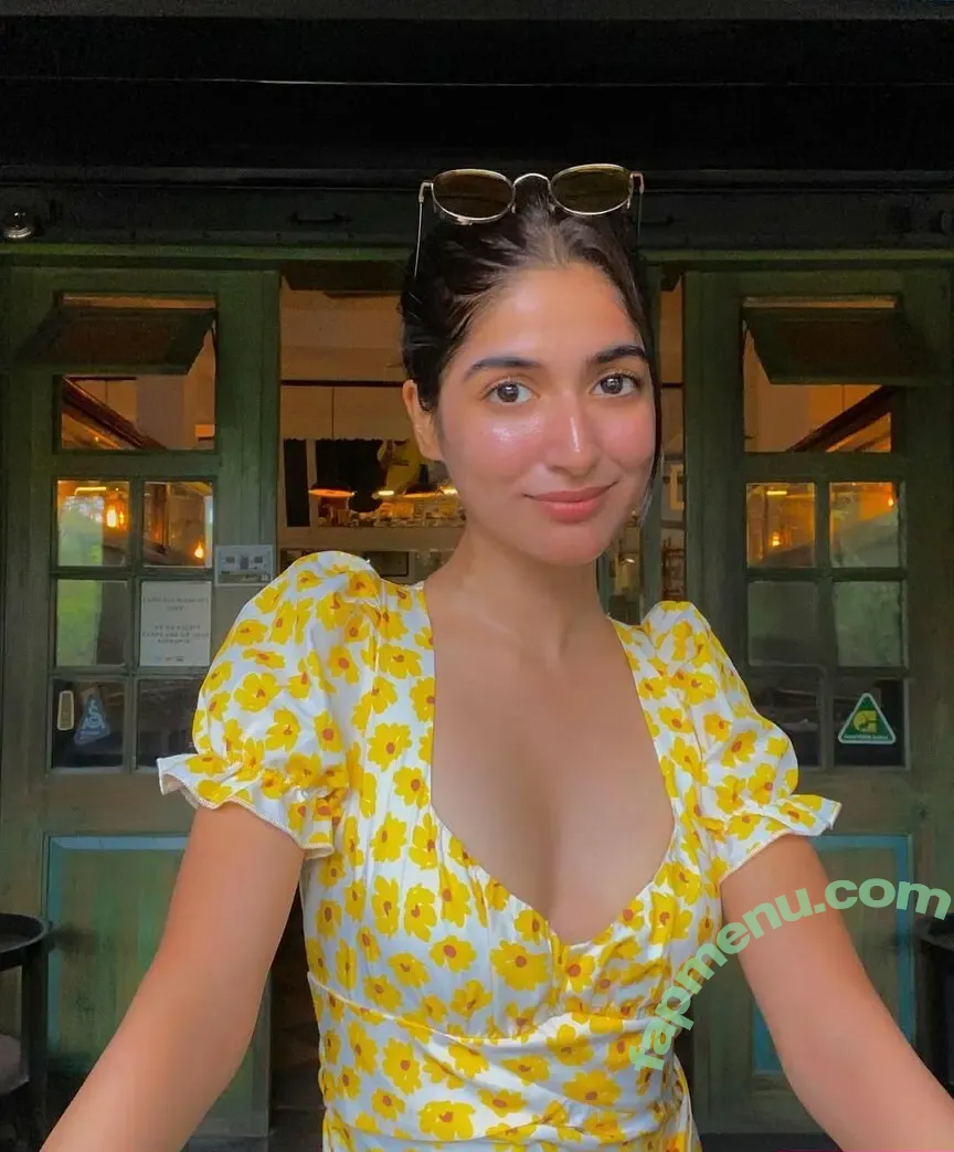 Ojasvi Sharma nude photo #0010 (ohhjusswee)