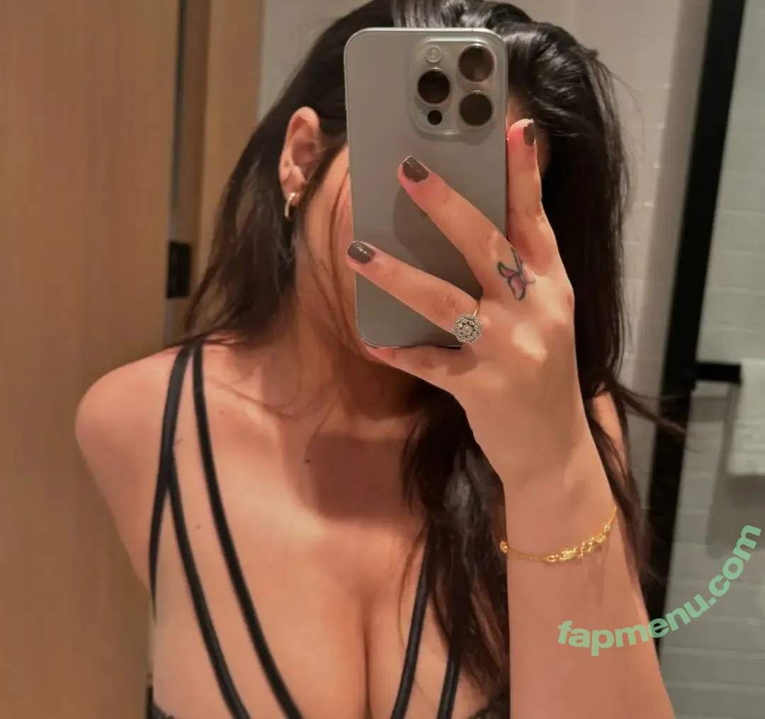 Okaybeant nude photo #0003 (Okaybeant)