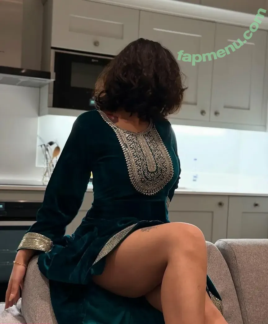 Okaybeant nude photo #0007 (Okaybeant)