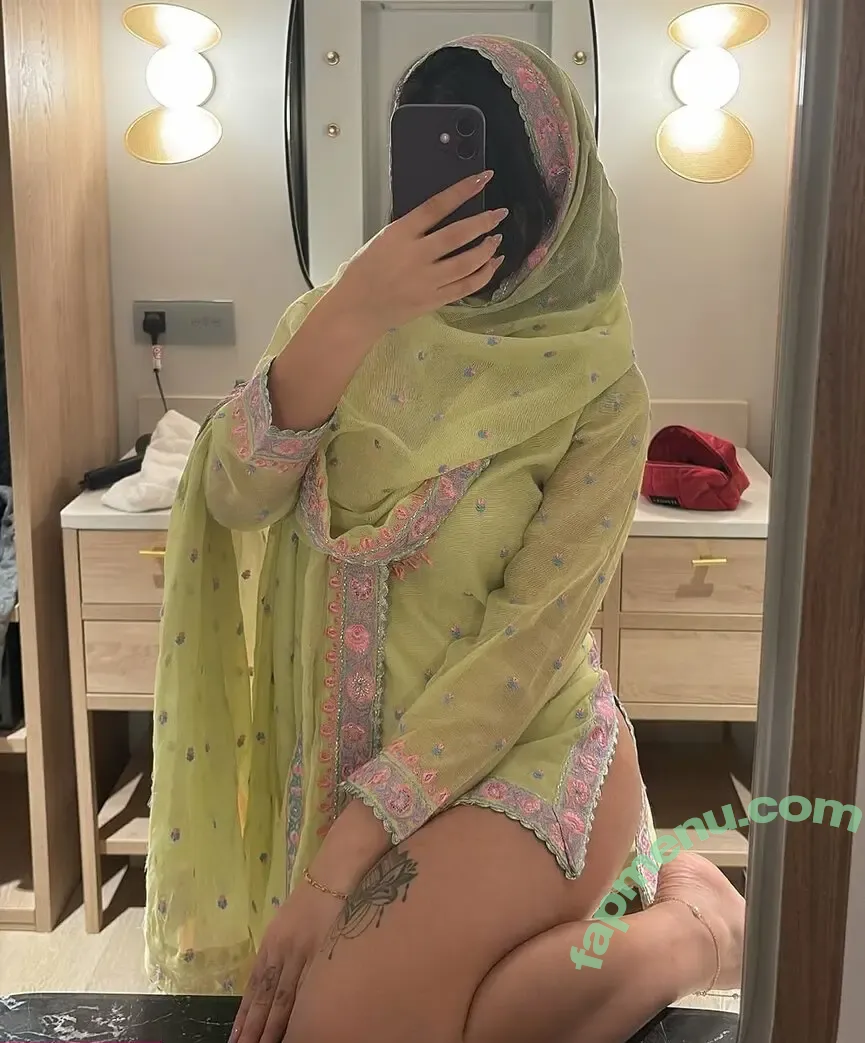 Okaybeant nude photo #0022 (Okaybeant)