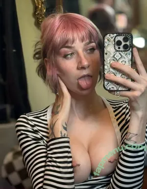 Okaylilzoot nude photo #0375