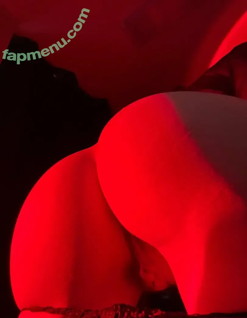 Okaylilzoot nude photo #0298 (Okaylilzoot)