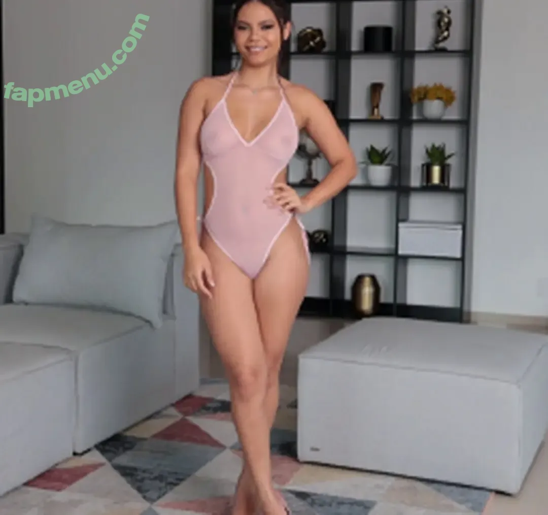 OklinFia nude photo #0064 (OklinFiaPutri)
